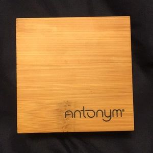 Antonym baked blush in peach